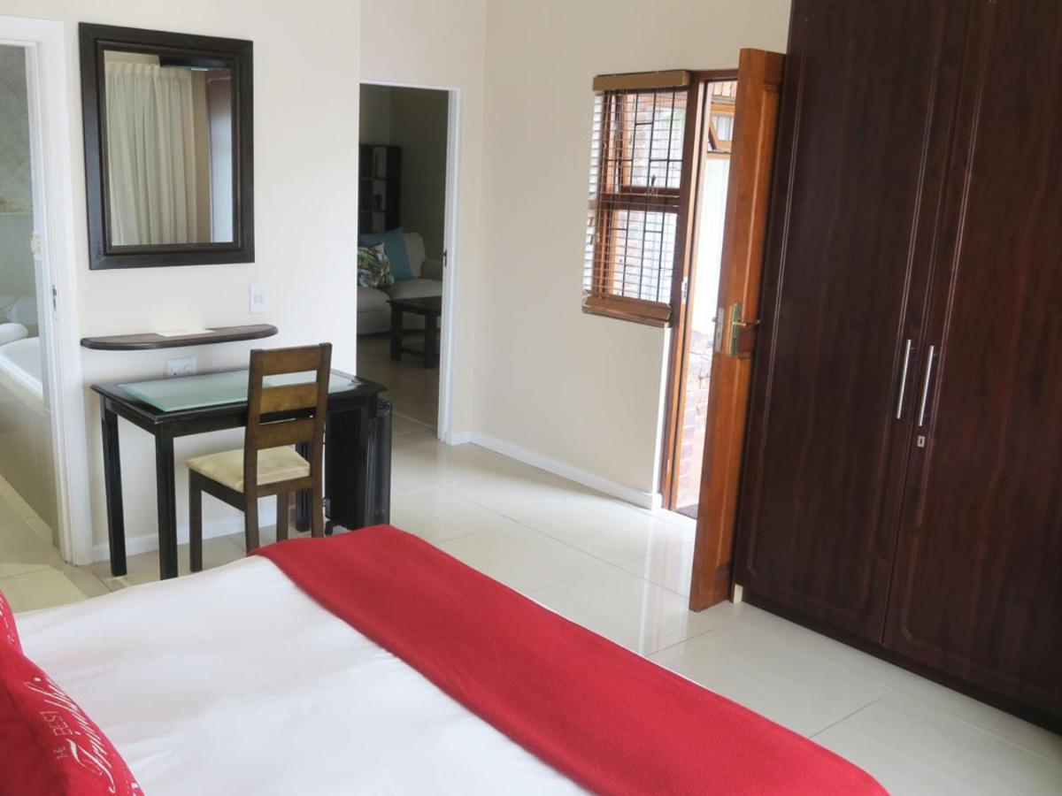 Ohannas Bnb & Self Catering Plettenberg Bay Exteriör bild
