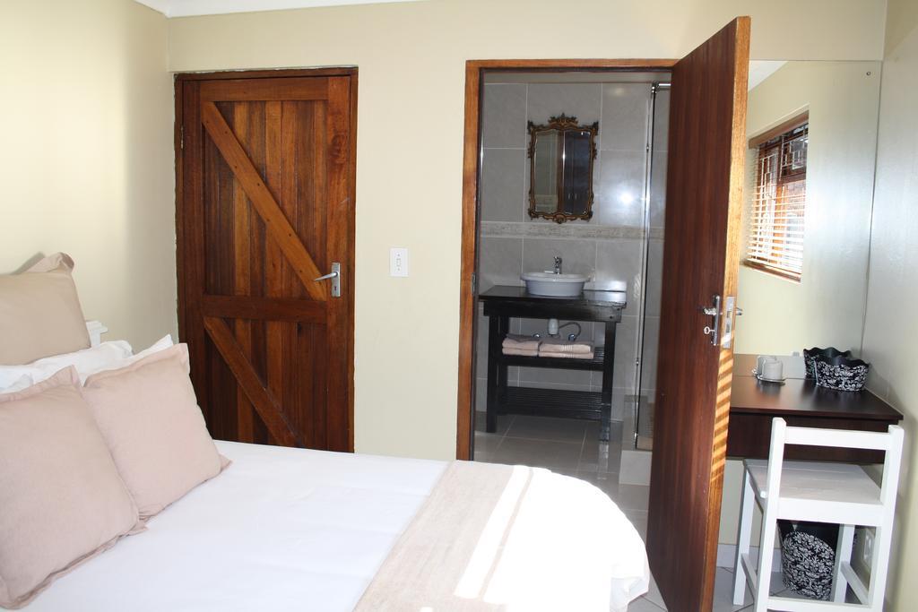 Ohannas Bnb & Self Catering Plettenberg Bay Exteriör bild