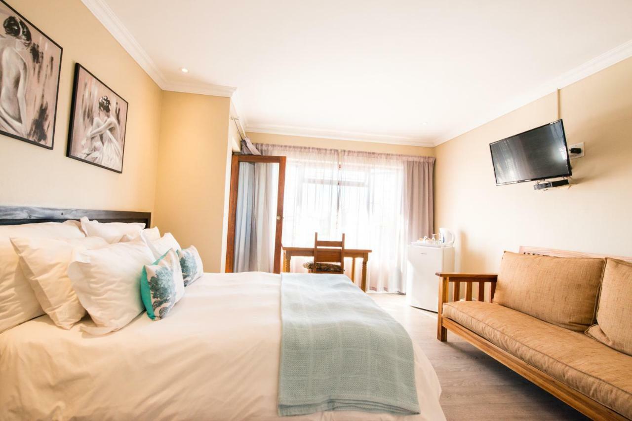 Ohannas Bnb & Self Catering Plettenberg Bay Exteriör bild