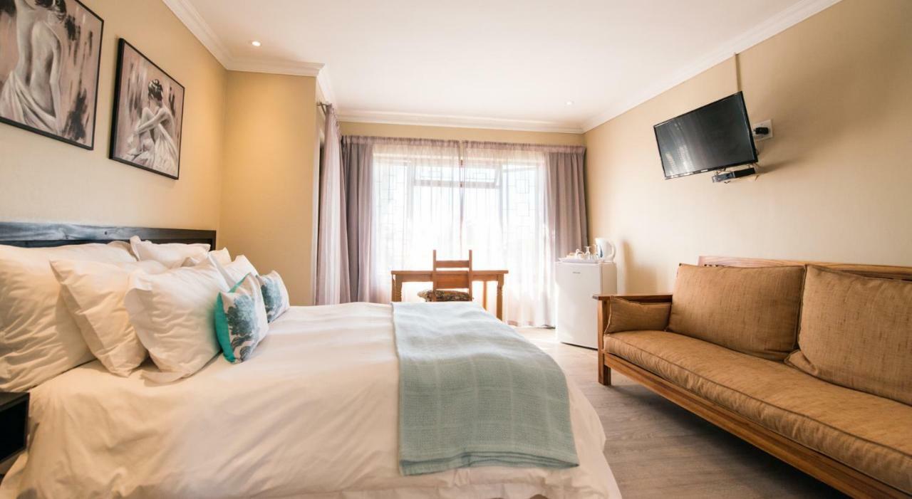 Ohannas Bnb & Self Catering Plettenberg Bay Exteriör bild